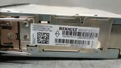 Second-hand car spare part audio system / radio cd for renault clio iii (br0/1, cr0/1) 1.4 16v oem iam references 8200607915  8200607915