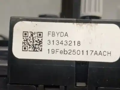 Second-hand car spare part headlights switch for volvo v40 fastback (525) d2 oem iam references 31481765  31481774