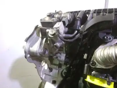 Second-hand car spare part complete engine for volvo v40 fastback (525) d2 oem iam references d4204t13 3204857 36011596