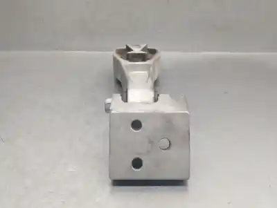 Peça sobressalente para automóvel em segunda mão suporte direito do motor por volvo v40 fastback (525) d2 referências oem iam 31359642  31359642