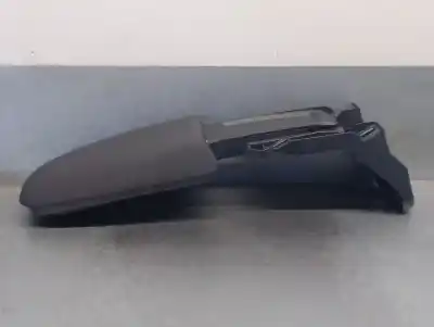 Автозапчасти б/у ЦЕНТРАЛЬНЫЙ ПОДЛОКОТНИК за VOLVO V40 FASTBACK (525)  ссылки OEM IAM 31366331  31366331