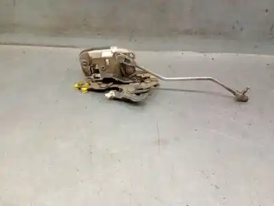 Pezzo di ricambio per auto di seconda mano serratura porta posteriore sinistra per ssangyong musso (fj) 2.3 d riferimenti oem iam 7130105000  7130105000