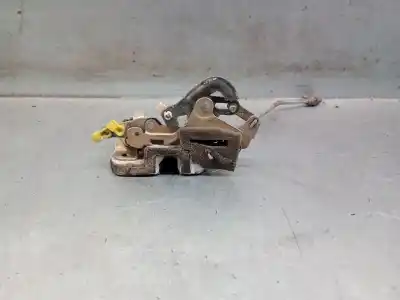 Pezzo di ricambio per auto di seconda mano serratura porta posteriore sinistra per ssangyong musso (fj) 2.3 d riferimenti oem iam 7130105000  7130105000