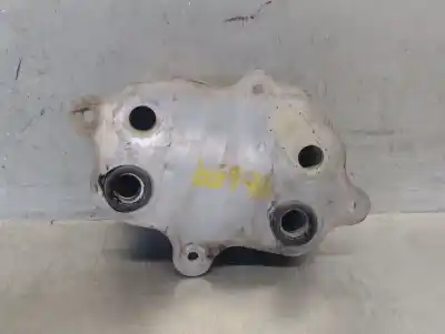 Second-hand car spare part engine oil cooler for ssangyong rodius 2.7 turbodiesel cat oem iam references a6641800265 3271269115 modine 6641800265