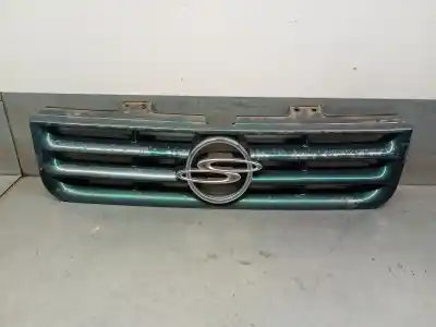Pezzo di ricambio per auto di seconda mano Griglia Anteriore per SSANGYONG MUSSO (FJ) 2.3 D Riferimenti OEM IAM 7943005101BE  7943005101BE