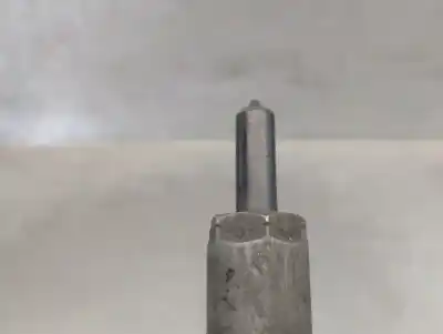 Автозапчастина б/у инжектор для ssangyong rodius 2.7 turbodiesel cat посилання на oem iam a6650170221  6650170221