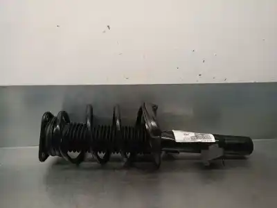 Second-hand car spare part front left shock absorber for volvo v40 fastback (525) d2 oem iam references p31406830