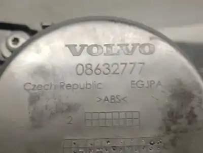 Pezzo di ricambio per auto di seconda mano console centrale per volvo v40 fastback (525) d2 riferimenti oem iam 08632777  8632776