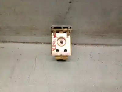 Автозапчасти б/у замок капота за ssangyong musso (fj) 2.3 d ссылки oem iam 7113005000aac  7113005000aac