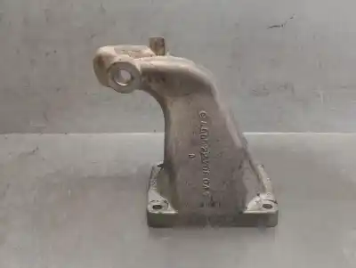 Second-hand car spare part engine support for ssangyong rodius 2.7 turbodiesel cat oem iam references a6652230804  6652230804