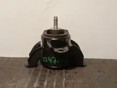 Piesă de schimb auto la mâna a doua SUPORT MOTOR DREAPTA pentru HYUNDAI BAYON (BC3)  Referințe OEM IAM 21810Q0000  21810Q0200