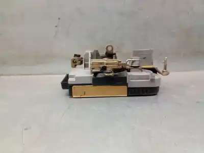 Second-hand car spare part front right door lock for citroen c8 (ea_, eb_) 2.0 hdi oem iam references 9135l4  9135l4