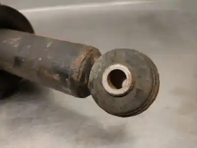 Peça sobressalente para automóvel em segunda mão amortecedor traseiro direito por jeep compass (mk49) 2.2 crd 4x4 referências oem iam p68058866aa 814901001591 sachs 68058866aa