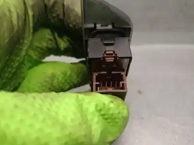 Second-hand car spare part switch for audi q2 (gab, gag) 1.0 tfsi oem iam references 81b962107  