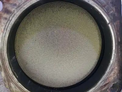 Автозапчастина б/у катализатор для peugeot 207/207+ (wa_, wc_) 1.4 посилання на oem iam psak477 15326x faurecia 1731vz