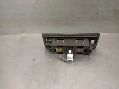 Автозапчасти б/у регистрация пилот за audi q2 (gab, gag) 1.0 tfsi ссылки oem iam 8w6943021a  8w6943021a