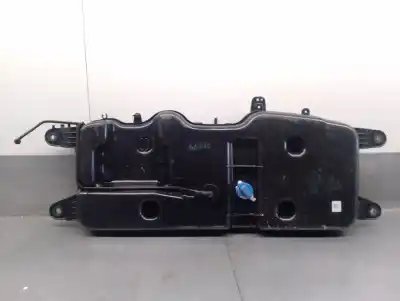 Second-hand car spare part fuel tank for volvo v40 fastback (525) d2 oem iam references 32242458