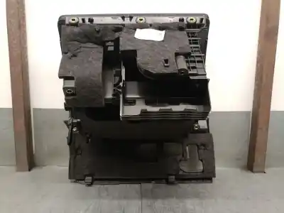 Автозапчасти б/у бардачок за audi q2 (gab, gag) 1.0 tfsi ссылки oem iam 81b857035a k02716003 81b857035a