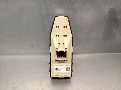 Автозапчастина б/у управління склами задніх правіх для kia sorento iv (mq4, mq4a) 1.6 t-gdi hybrid посилання на oem iam 93581p2240wk  93581p2240