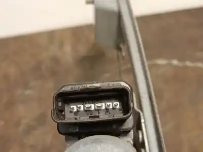 Автозапчастина б/у регулятор скла заднього правого для renault grand scénic ii (jm0/1_) 1.9 dci (jm0g jm12 jm1g jm2c) посилання на oem iam 8201010934 440726f temic 