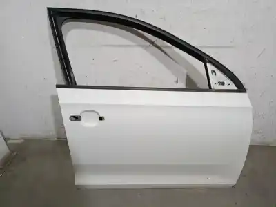 Pezzo di ricambio per auto di seconda mano  per SKODA RAPID (NH3, NK3, NK6)  Riferimenti OEM IAM 5JA831052C  5JA831052C