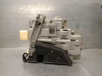 Автозапчастина б/у замок заднього правого дверя для audi q7 (4lb) 3.0 tdi quattro посилання на oem iam 3c4839016a  