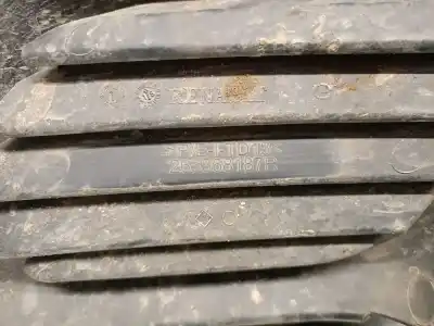 Pezzo di ricambio per auto di seconda mano griglia paraurti sinistra per dacia sandero ii 1.0 sce 75 (b8jc, b8jd) riferimenti oem iam 263368187r  