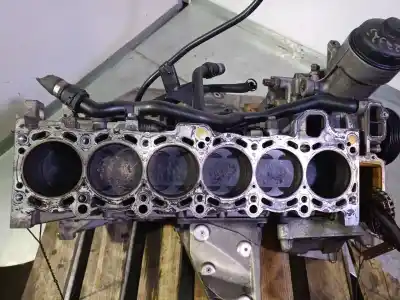 Second-hand car spare part block for bmw 5 (e60) 525 i oem iam references 256s5 37443186 11117502917