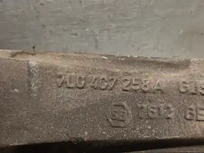 Автозапчасти б/у передняя правая кулачка за audi q7 (4lb) 3.0 tdi quattro ссылки oem iam 7l0407258a  7l8407258a