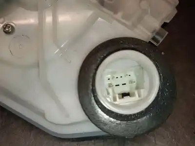 Автозапчастина б/у замок заднього правого дверя для toyota rav 4 v (_a5_, _h5_) 2.5 hybrid (axah52) посилання на oem iam 6905048060  6905048060