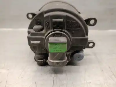 Автозапчастина б/у правий протитуман для toyota rav 4 iii (_a3_) 2.2 d 4wd (ala30_) посилання на oem iam 812100d040 89210656 valeo 812100d040