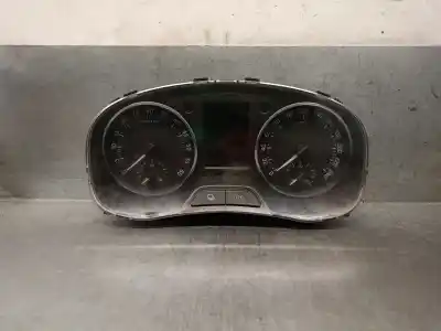 Pezzo di ricambio per auto di seconda mano Pannello Degli Strumenti per SKODA RAPID (NH3, NK3, NK6) 1.6 TDI Riferimenti OEM IAM 5JA920840E  5JA920840E