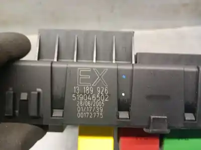 Second-hand car spare part fuse box unit for opel vectra c gts (z02) 2.0 16v turbo (f68) oem iam references 13189926  13189926