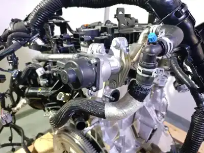 Second-hand car spare part complete engine for renault captur ii (hf_) e-tech 160 oem iam references h4mc632 r133255 8201730059