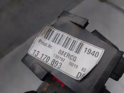 Pezzo di ricambio per auto di seconda mano scatola relè/fusibili per opel vectra c ranchera familiar (z02) 1.9 cdti (f35) riferimenti oem iam 13170893  