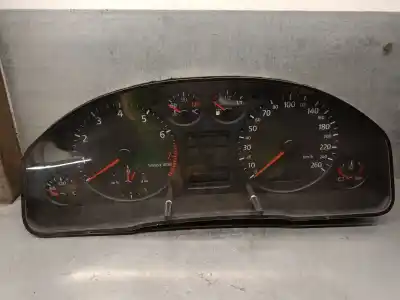 Автозапчастина б/у панель інструментів для audi a6 c5 (4b2) 1.8 t посилання на oem iam 4b0919860a