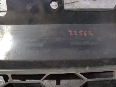 Автозапчасти б/у передняя решетка за iveco daily vi furgón 33s16, 35s16, 35c16, 40c16, 50c16 ссылки oem iam 5802075842 5802075839 5802075842