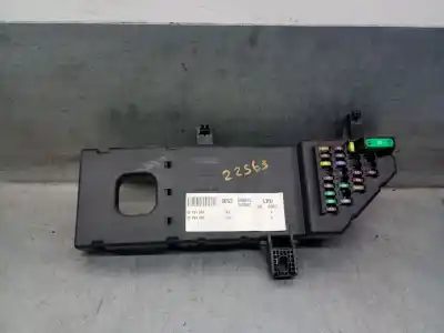 Second-hand car spare part Fuse Box Unit for OPEL VECTRA C GTS (Z02) 2.0 16V TURBO (F68) OEM IAM references 13181984  13181984