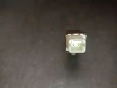 Автозапчасти б/у антенна за toyota rav 4 v (_a5_, _h5_) 2.5 hybrid (axah52) ссылки oem iam 899a047010  899a047010