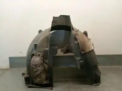 Pezzo di ricambio per auto di seconda mano passaruota anteriore destra per citroen c4 picasso ii 1.6 bluehdi 120 riferimenti oem iam 9817395080  9817395080