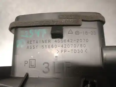 Автозапчастина б/у аератор для toyota rav 4 v (_a5_, _h5_) 2.5 hybrid (axah52) посилання на oem iam 4556422070  5565042080