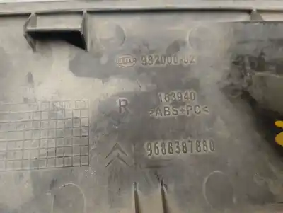 Автозапчасти б/у правая задняя противотуманная фонарь за citroen c4 picasso i monospace (ud_) 2.0 hdi 150 ссылки oem iam 9688387880 98200802 hella 6351hs