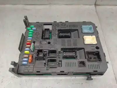 Second-hand car spare part fuse box unit for citroen c4 picasso i monospace (ud_) 2.0 hdi 150 oem iam references 281197595  