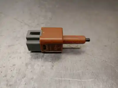 Pezzo di ricambio per auto di seconda mano interruttore per renault captur ii (hf_) tce 100 (hfmt) riferimenti oem iam 25320jn00a