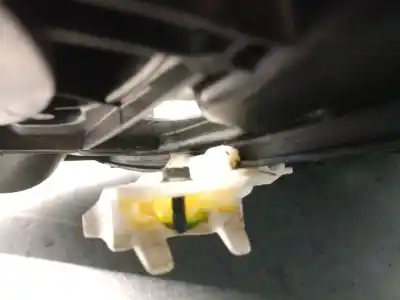 Second-hand car spare part driver left window regulator for kia xceed (cd) 1.6 crdi 115 oem iam references 82470j7010  82470j7010