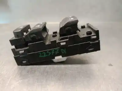 Peça sobressalente para automóvel em segunda mão botão / interruptor elevador vidro dianteiro esquerdo por kia xceed (cd) 1.6 crdi 115 referências oem iam 93570j7000  93570j7000