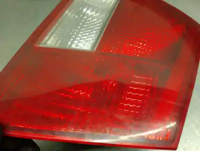 Pezzo di ricambio per auto di seconda mano lampada posteriore sinistra per opel vectra c ranchera familiar (z02) 1.9 cdti (f35) riferimenti oem iam 24469463  1222103
