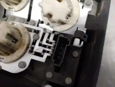 Pezzo di ricambio per auto di seconda mano lampada posteriore sinistra per opel vectra c ranchera familiar (z02) 1.9 cdti (f35) riferimenti oem iam 24469463  1222103