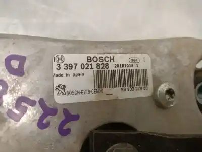 Автозапчастина б/у двигатель передніх склоочисників для peugeot 308 sw ii (lc_, lj_, lr_, lx_, l4_) 1.5 bluehdi 130 посилання на oem iam 9810327980 3397021828 bosch 9810327980