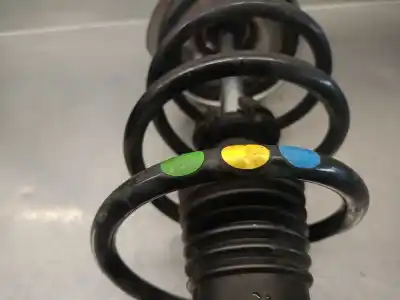 Second-hand car spare part front right shock absorber for dacia duster (hm_) 1.6 sce 115 (hmm1) oem iam references 543029903r  543029903r